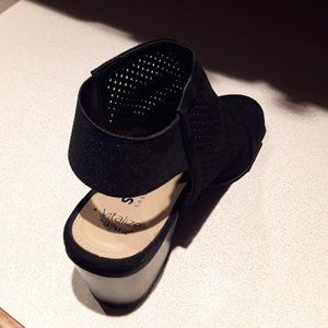 Sonoma Women's Black shoes